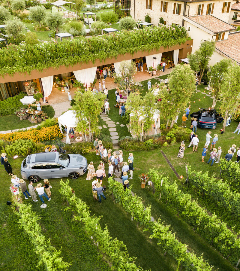 Cayenne Country Party